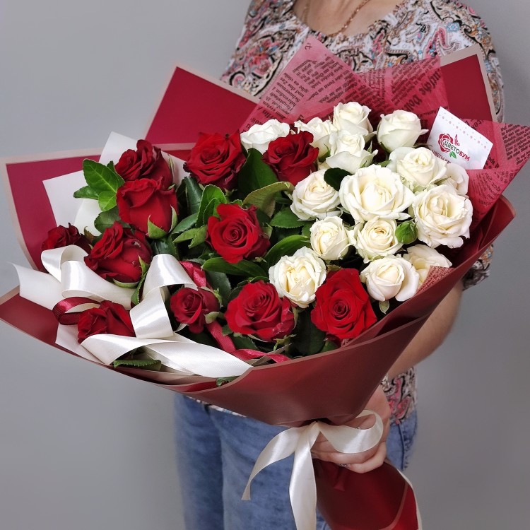 Горячий источник Букет роз с доставкой в Кисловодске