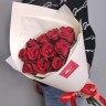 Конвертик счастья №3. 11 красных роз с доставкой в Кисловодске