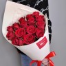 Конвертик счастья №4. 15 красных роз с доставкой в Кисловодске
