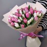 Весенняя сказка №6 Розовые и белые тюльпаны с доставкой в Кисловодске