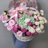 Корзина цветов Прелесть с доставкой в Кисловодске
