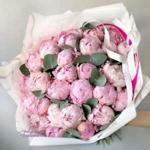 Люблю Букет розовых пионов