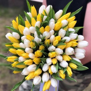 Белое золото Букет тюльпанов