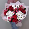Добрая традиция Букет роз и хризантем с доставкой в Кисловодске