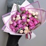 Букет кустовых роз Чаровница с доставкой в Кисловодске