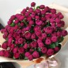 Букет красных пионовидных роз с доставкой в Кисловодске