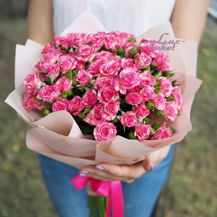 Букет Розовые розочки с доставкой в Кисловодске