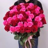 Розы красные и розовые премиум с доставкой в Кисловодске